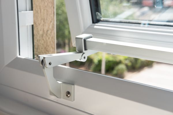 Cost of Hinged Window Repair in Marana