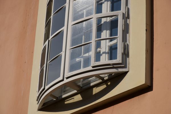 Cost of Bow Window Repair in Marana