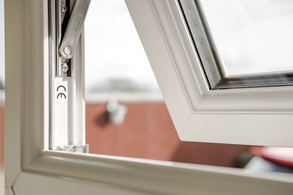 Window Hinge Replacement in Marana