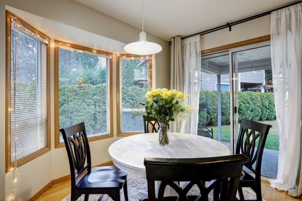 Cost of Curved Window Repair in Marana
